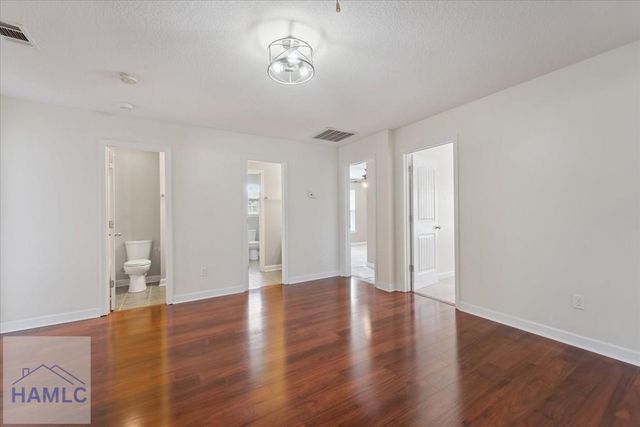 302 Largo Court, Hinesville, GA 31313