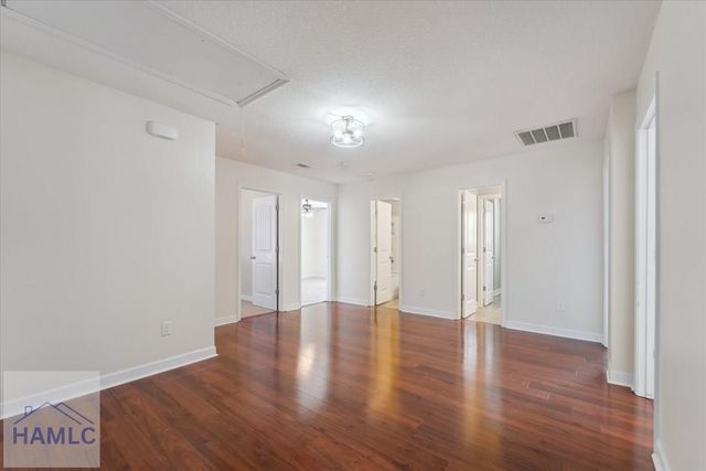 302 Largo Court, Hinesville, GA 31313