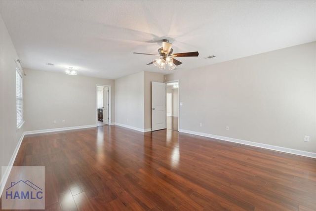 302 Largo Court, Hinesville, GA 31313