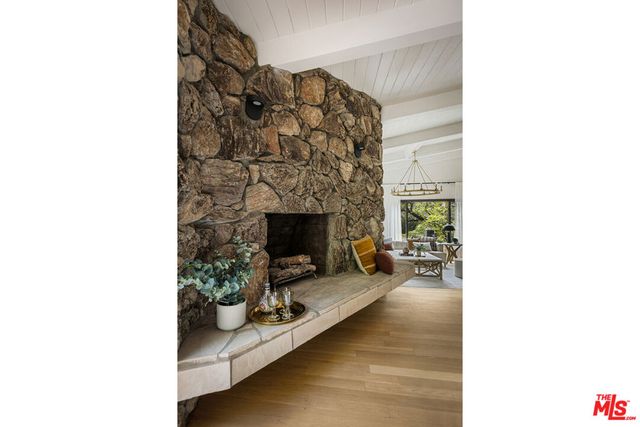2426 Cazaux Place, Los Angeles, CA 90068