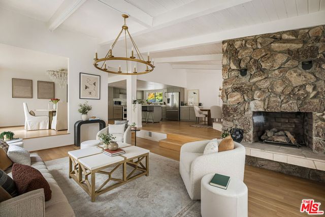 2426 Cazaux Place, Los Angeles, CA 90068