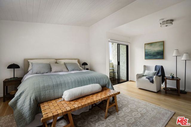 2426 Cazaux Place, Los Angeles, CA 90068
