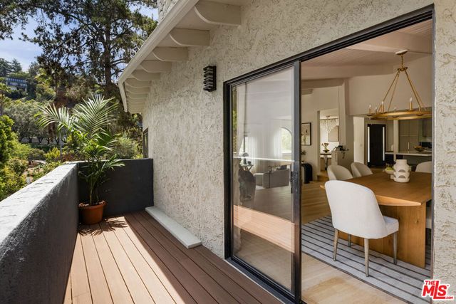 2426 Cazaux Place, Los Angeles, CA 90068