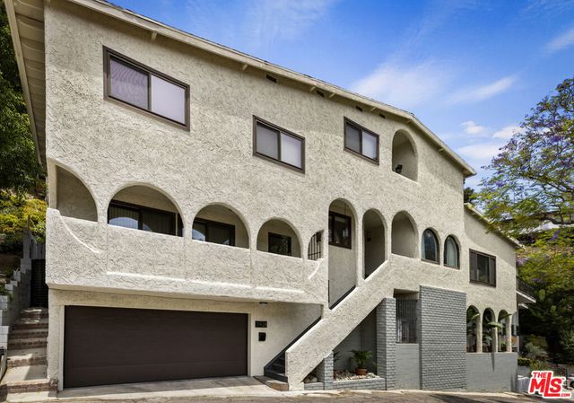 2426 Cazaux Place, Los Angeles, CA 90068