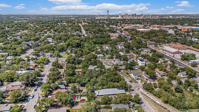 1822 Aransas, San Antonio, TX 78203