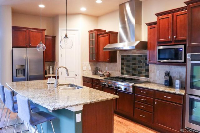 9242 Ridgegate Parkway, Lone Tree, CO 80124