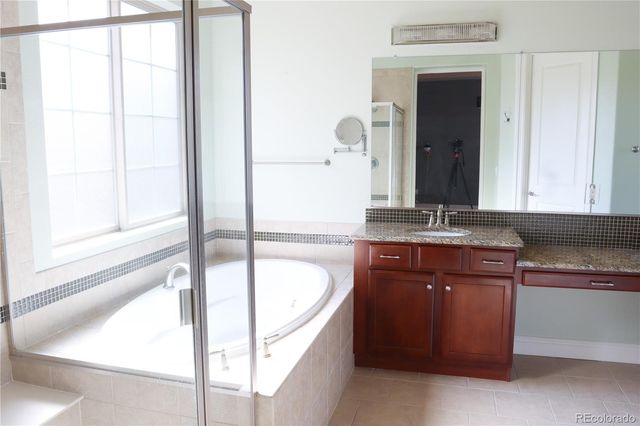 9242 Ridgegate Parkway, Lone Tree, CO 80124