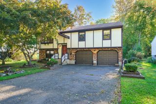 43 Sperry Lane, Meriden, CT 06451