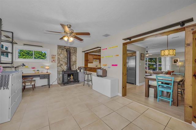 1300 63RD AVENUE N, St Petersburg, FL 33702