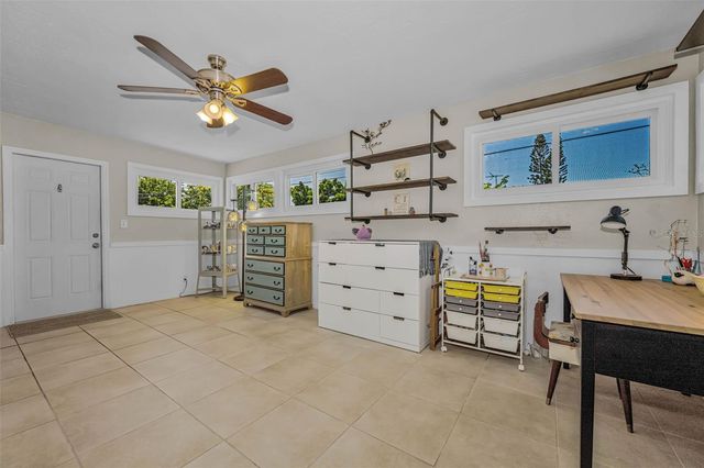 1300 63RD AVENUE N, St Petersburg, FL 33702
