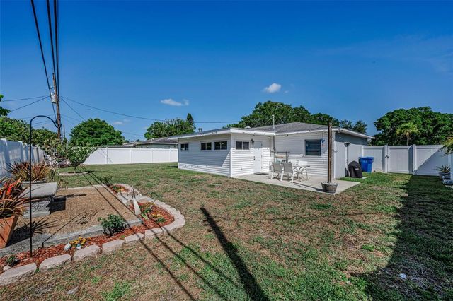 1300 63RD AVENUE N, St Petersburg, FL 33702