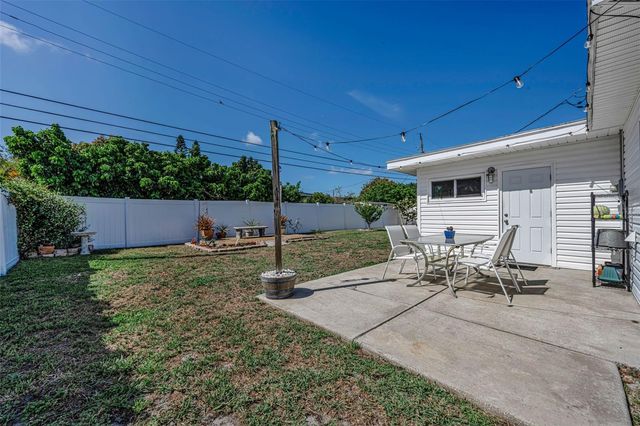 1300 63RD AVENUE N, St Petersburg, FL 33702