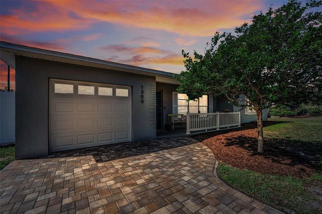 1300 63RD AVENUE N, St Petersburg, FL 33702