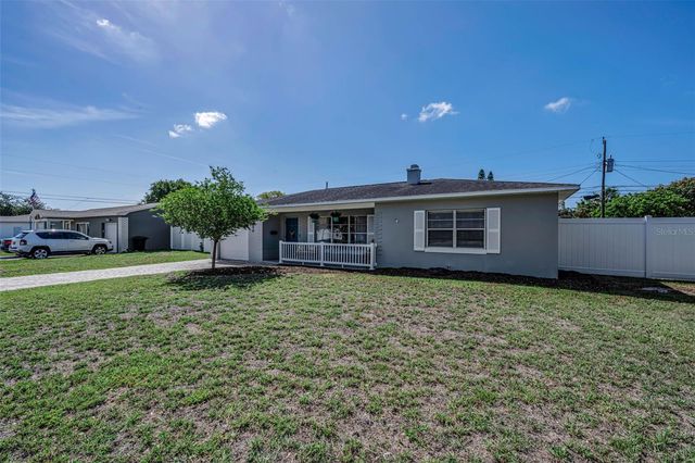 1300 63RD AVENUE N, St Petersburg, FL 33702