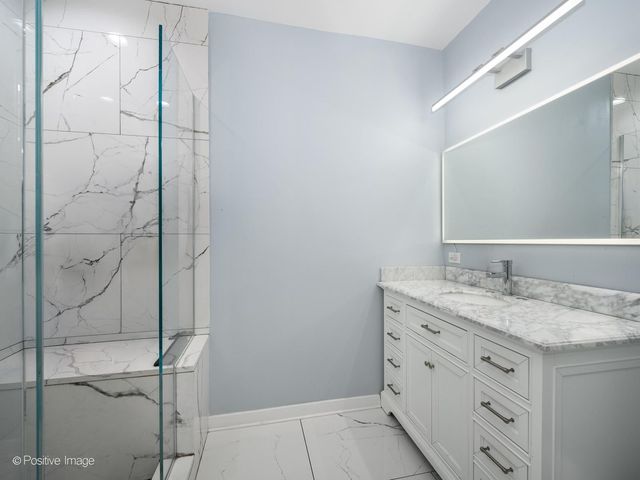 3847 N Spaulding Avenue, Chicago, IL 60618