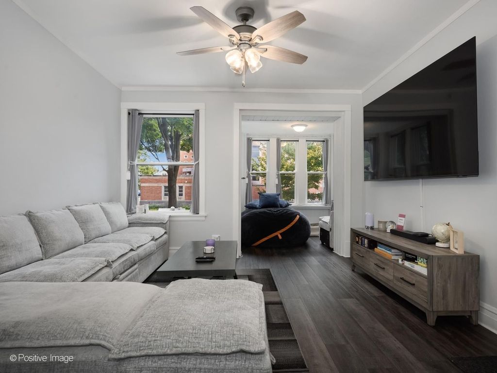 3847 N Spaulding Avenue, Chicago, IL 60618 — photo 2