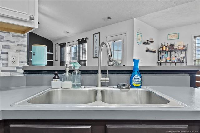 5841 Blue Sky Lane, Hope Mills, NC 28348