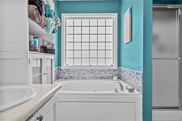 5841 Blue Sky Lane, Hope Mills, NC 28348