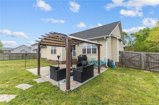 5841 Blue Sky Lane, Hope Mills, NC 28348