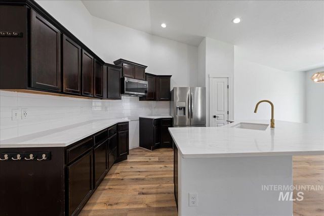 19359 Warbler Way, Caldwell, ID 83605