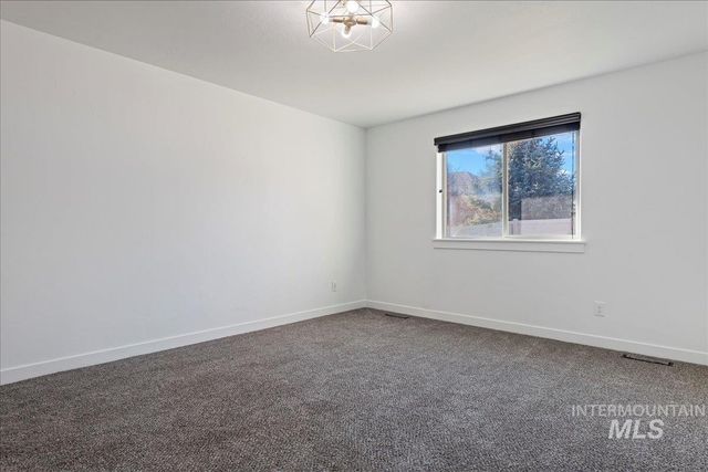 19359 Warbler Way, Caldwell, ID 83605