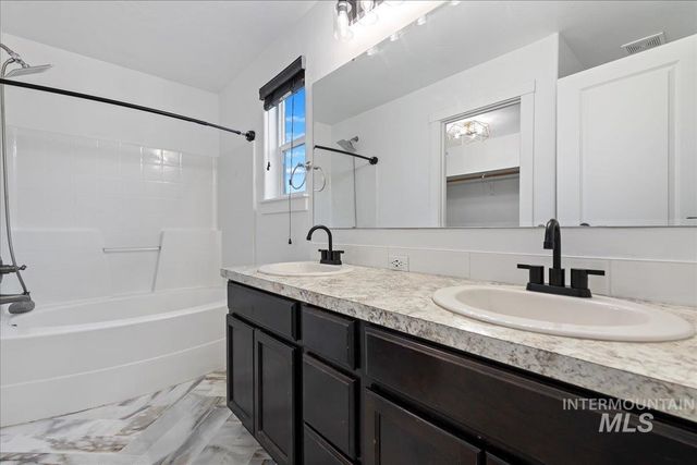 19359 Warbler Way, Caldwell, ID 83605