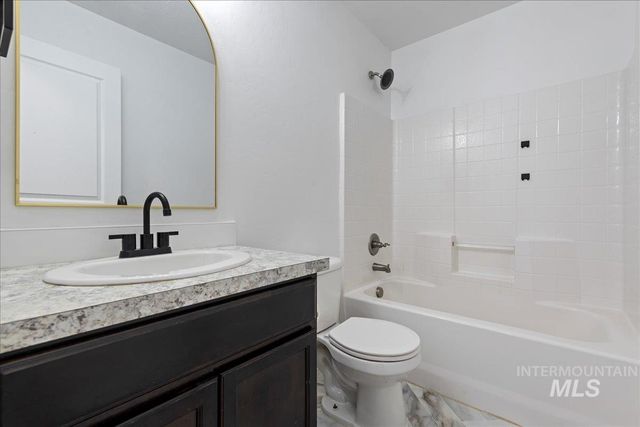 19359 Warbler Way, Caldwell, ID 83605