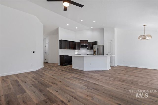 19359 Warbler Way, Caldwell, ID 83605