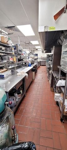 450 1st STREET, Menominee, MI 49858