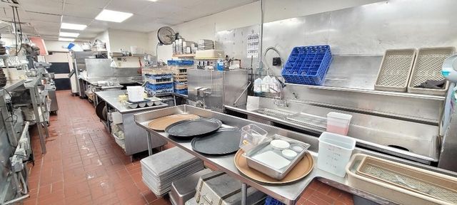 450 1st STREET, Menominee, MI 49858