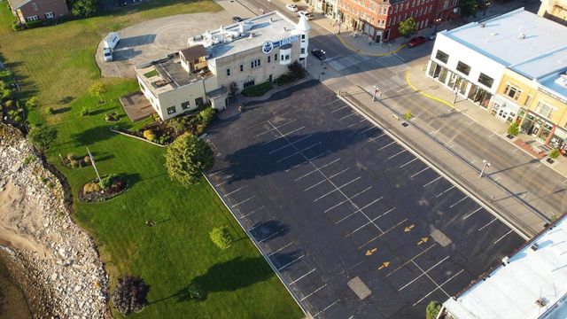 450 1st STREET, Menominee, MI 49858