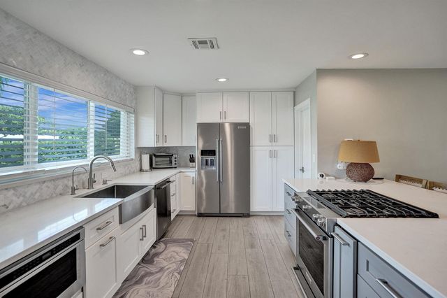 604 NE 25th Avenue, Pompano Beach, FL 33062
