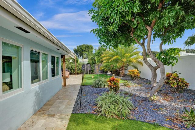 604 NE 25th Avenue, Pompano Beach, FL 33062