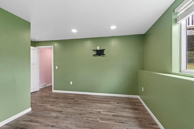 4814 ISABELLA CIRCLE, Hobart, WI 54155