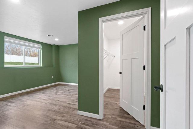 4814 ISABELLA CIRCLE, Hobart, WI 54155