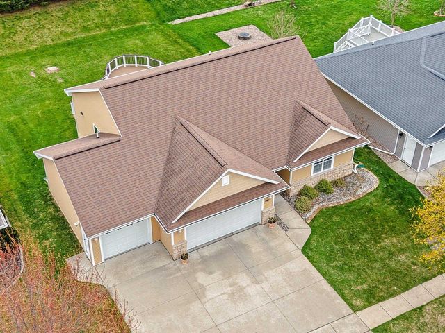 4814 ISABELLA CIRCLE, Hobart, WI 54155