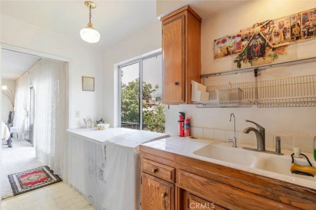 600 W Stocker Street 319, Glendale, CA 91202