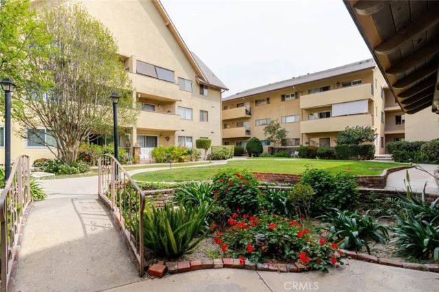 600 W Stocker Street 319, Glendale, CA 91202