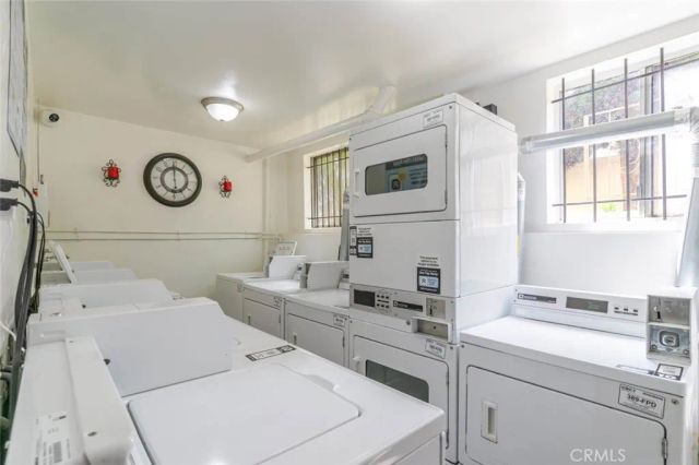 600 W Stocker Street 319, Glendale, CA 91202