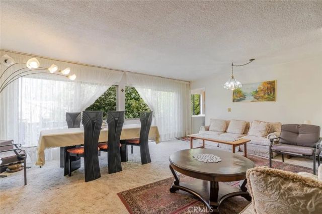 600 W Stocker Street 319, Glendale, CA 91202
