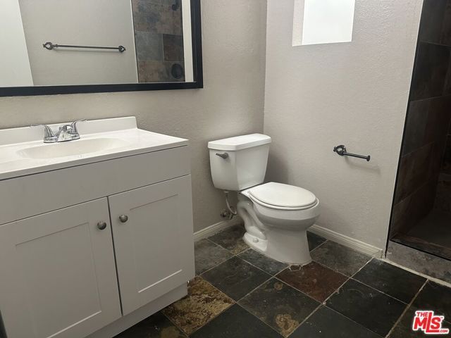 77 Willowcrest Lane, Pomona, CA 91766