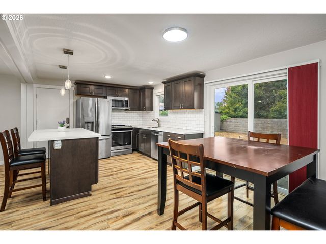 3347 Se 180TH Ave, Portland, OR 97236