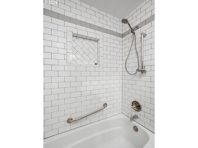 3347 Se 180TH Ave, Portland, OR 97236