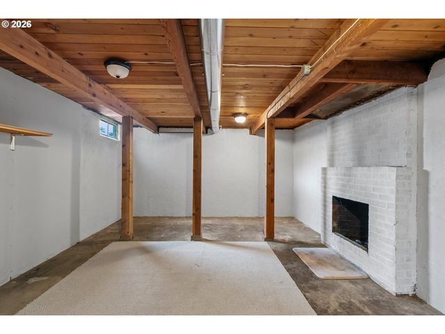 3347 Se 180TH Ave, Portland, OR 97236