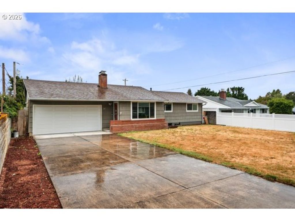 3347 Se 180TH Ave, Portland, OR 97236
