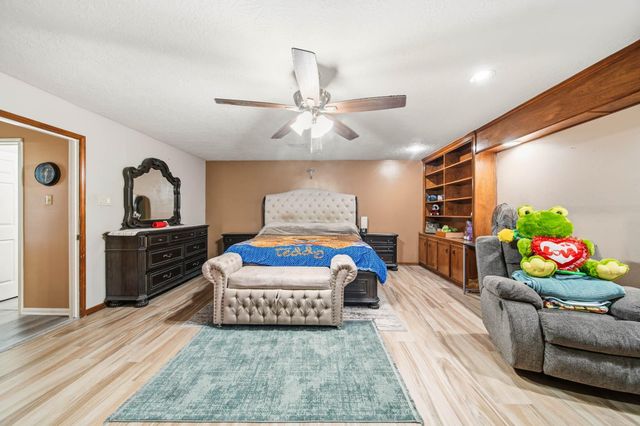 1305 Mcdonald Street, Deer Park, TX 77536