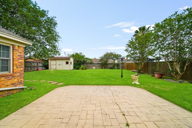 1305 Mcdonald Street, Deer Park, TX 77536