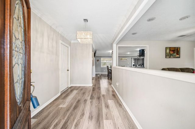 1305 Mcdonald Street, Deer Park, TX 77536