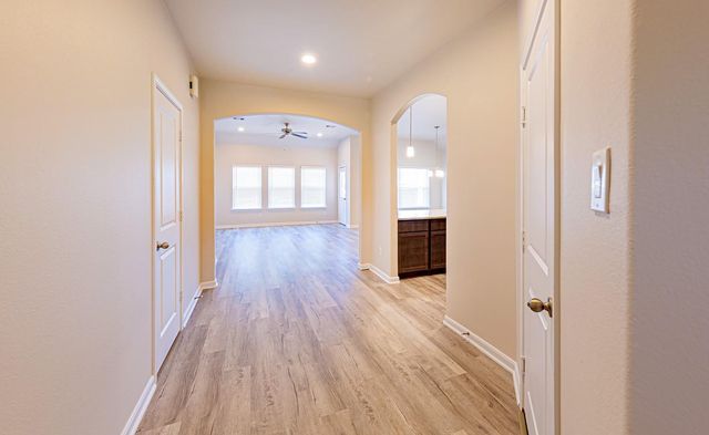 2312 Cedar Place Drive, Conroe, TX 77306