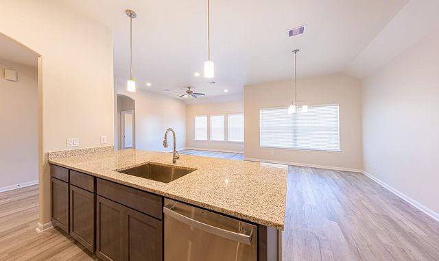 2312 Cedar Place Drive, Conroe, TX 77306